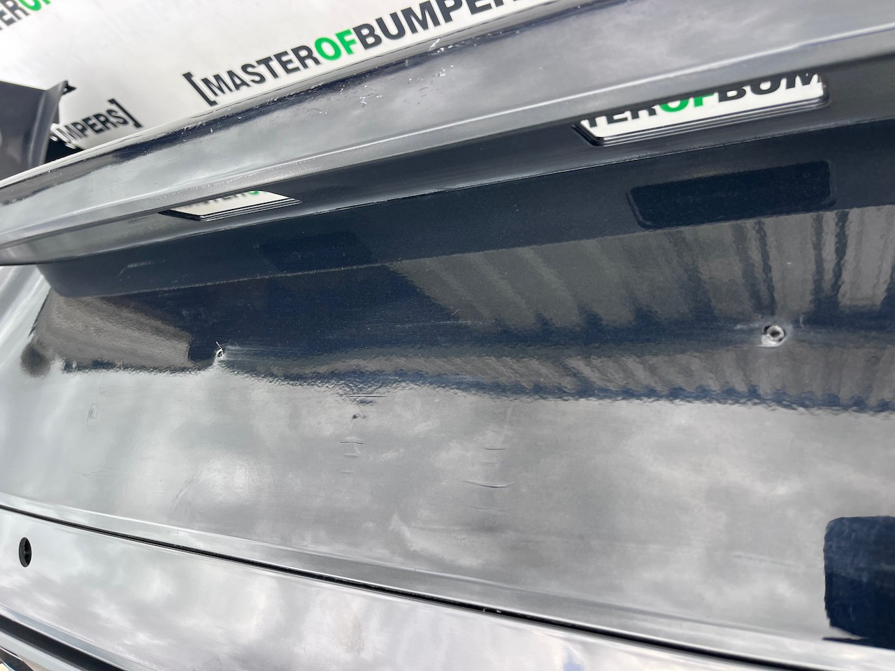 VW T-roc T Roc R Line Facelift 2022-2024 Rear Bumper 6 Pdc Genuine [v240]