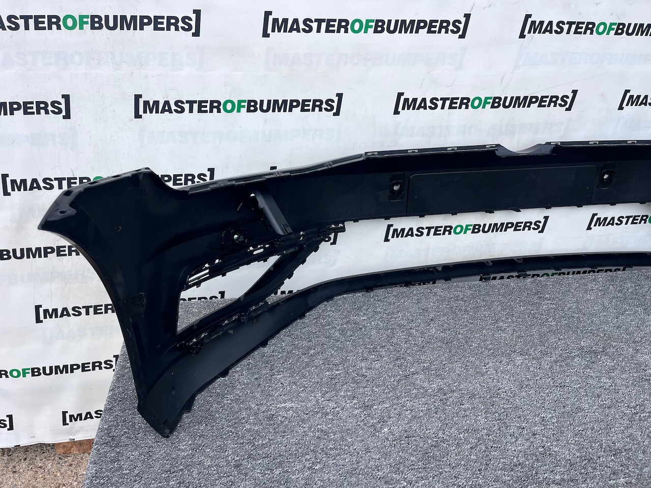 VW Golf Se Mk7 Face Lifting 2017-2019 Front Bumper 4 Pdc + Jets Genuine [v420]