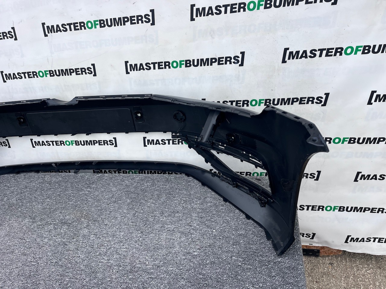 VW Golf Se Mk7 Face Lifting 2017-2019 Front Bumper 4 Pdc + Jets Genuine [v420]