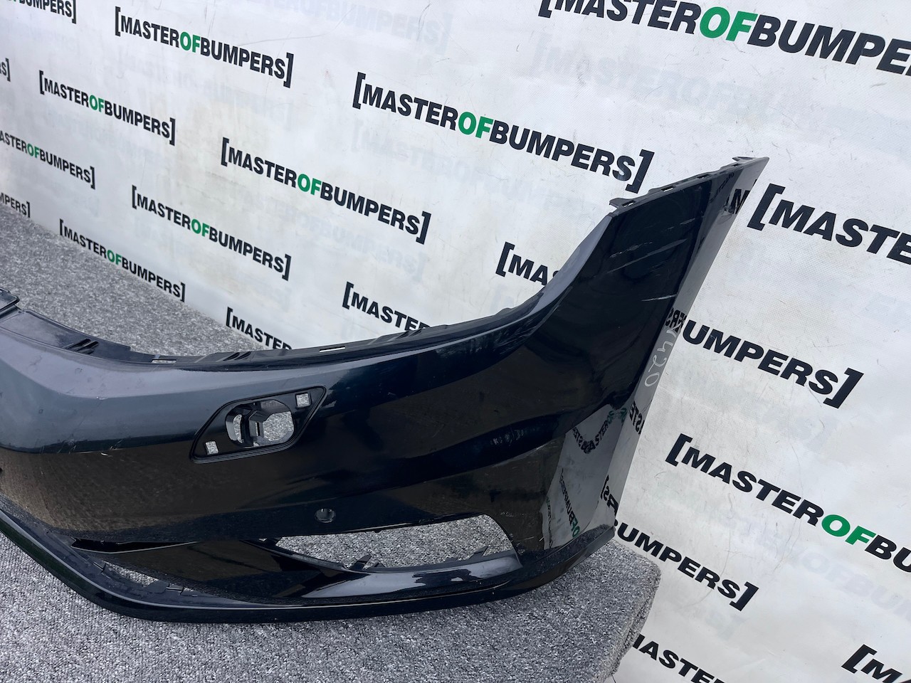 VW Golf Se Mk7 Face Lifting 2017-2019 Front Bumper 4 Pdc + Jets Genuine [v420]