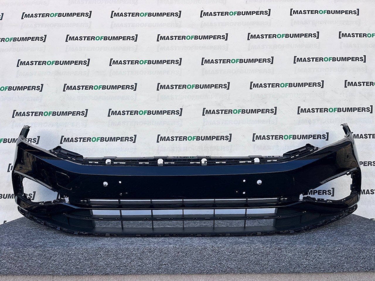 VW Passat Gt B8 Lift 2020-2024 Front Bumper 4 Pdc No Jets Genuine [v308]