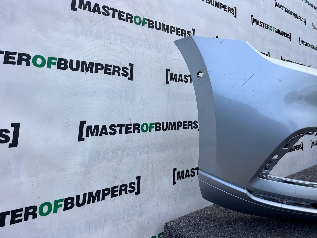 VW Passat Sel Evo B8 Lift 2020-2024 Front Bumper 6 Pdc No Jets Genuine [v404]