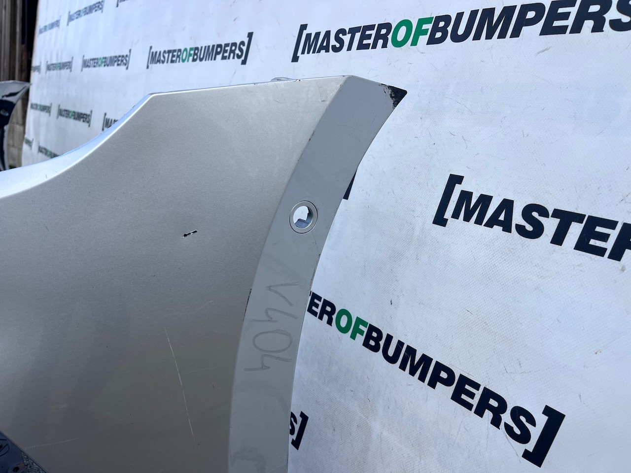 VW Passat Sel Evo B8 Lift 2020-2024 Front Bumper 6 Pdc No Jets Genuine [v404]