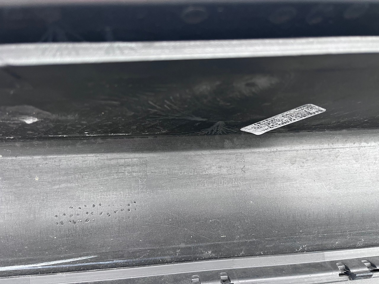 VW Tiguan Allspace Mk2 2017-2022 Rear Bumper 6 Pdc Genuine [v474]