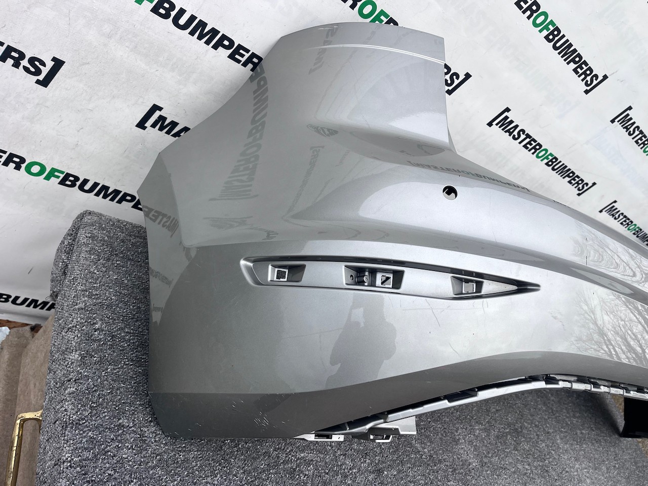 VW Golf Sv Sportsvan Hatchback 2014-2017 Rear Bumper 4 Pdc Genuine [v464]