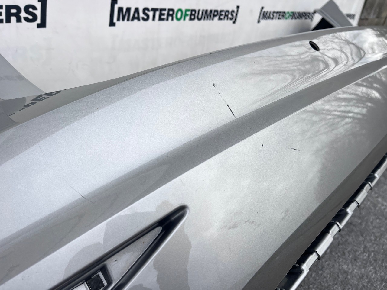 VW Golf Sv Sportsvan Hatchback 2014-2017 Rear Bumper 4 Pdc Genuine [v464]