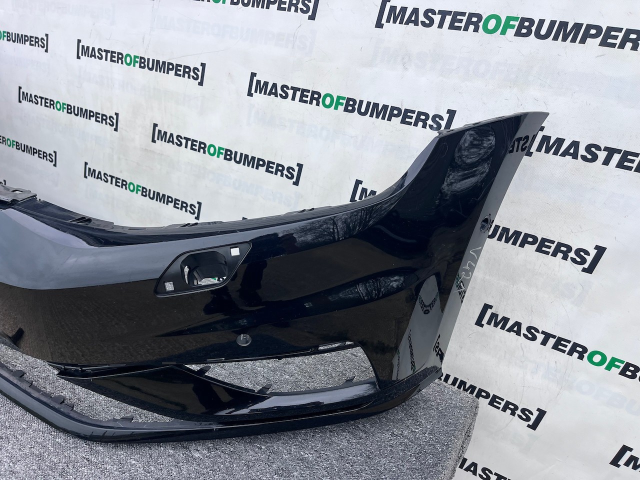 VW Golf Se Mk7 Face Lifting 2017-2019 Front Bumper 6 Pdc + Jets Genuine [v421]