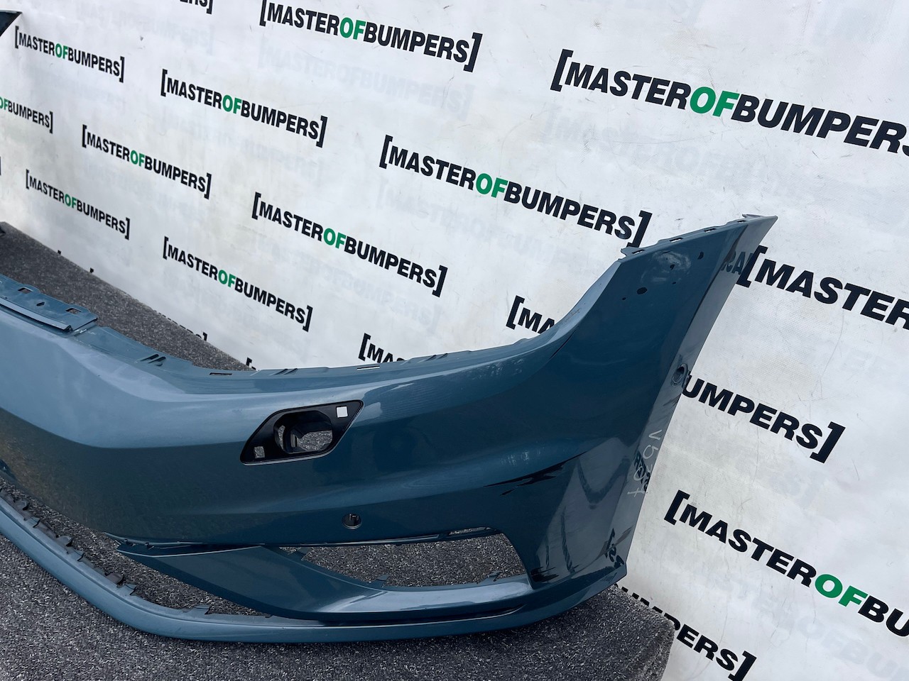 VW Golf Style Mk7.5 Lift Hatch 2017-2019 Front Bumper 6 Pdc Jets Genuine [v537]
