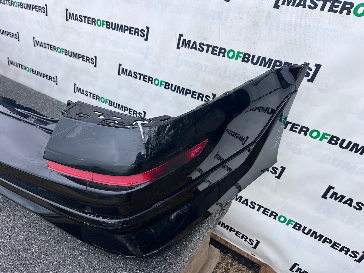 VW Transporter Caravelle Abt T6 2017-2021 Rear Bumper 4 Pdc Genuine [v534]