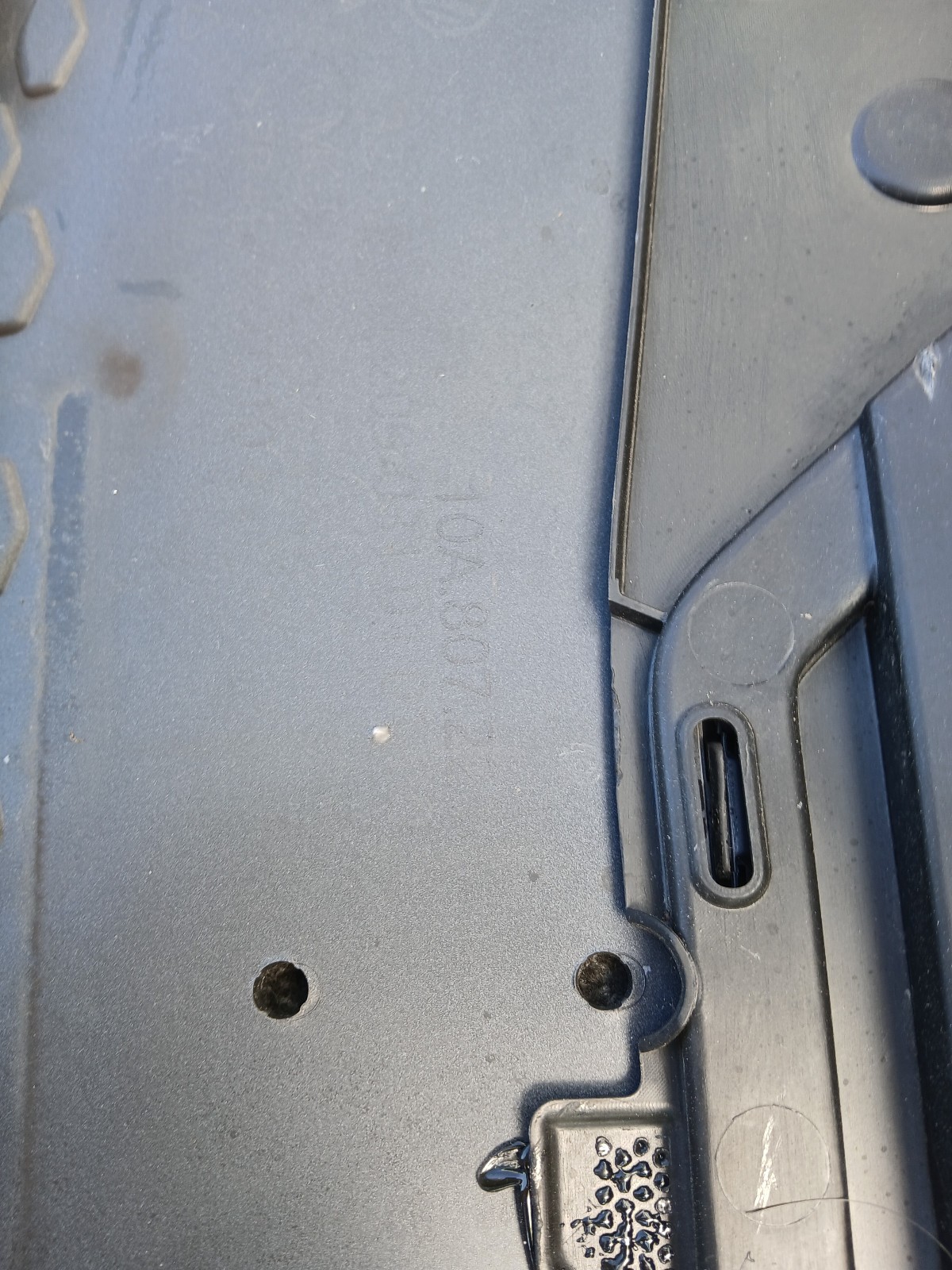 VW Id3 Id.3 Ev Hatchback 2020-2024 Front Bumper 4 Pdc Genuine [v565]