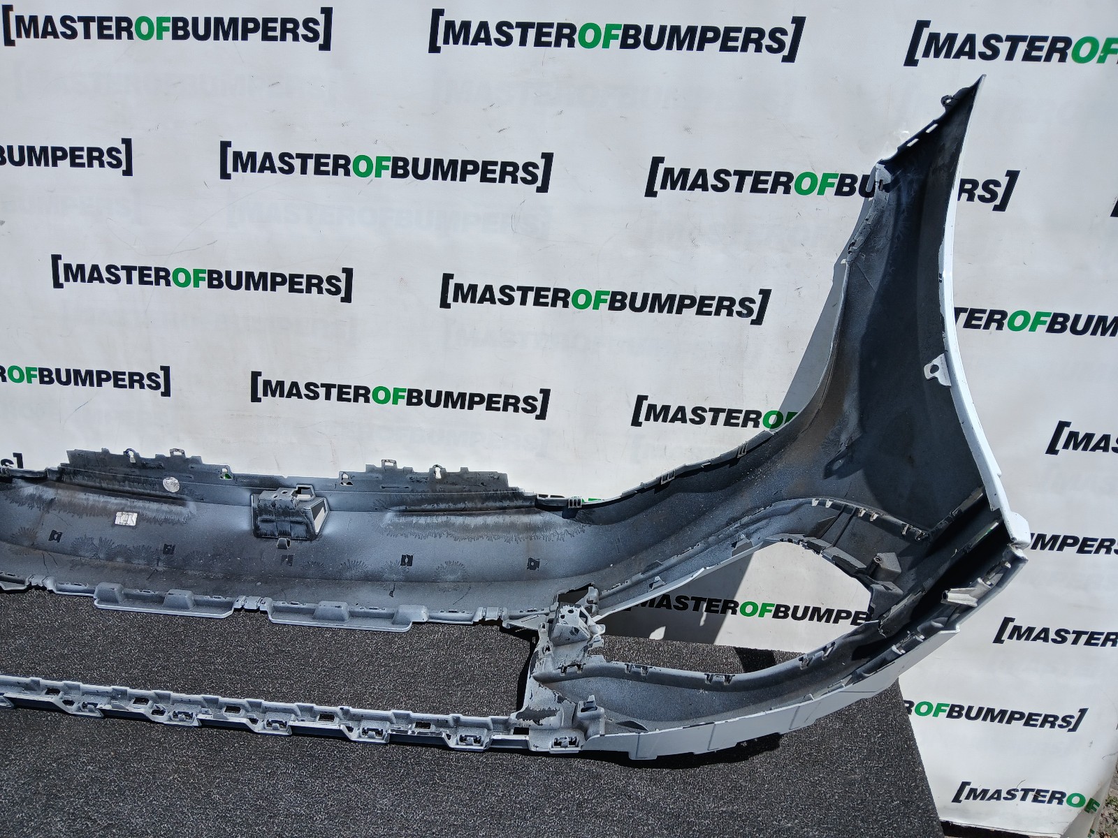 VW Golf Gti Gtd Clubsport Mk8 Hatch 2020-2023 Front Bumper 4 Pdc Genuine [v575]