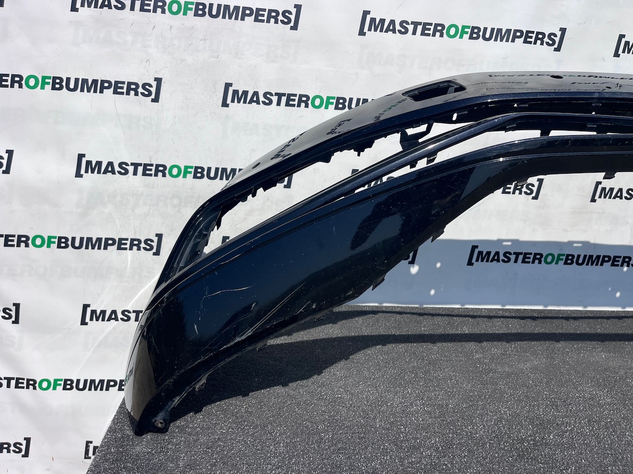 VW Passat Sel Evo B8 Lift 2020-2024 Front Bumper 4 Pdc No Jets Genuine [v581]