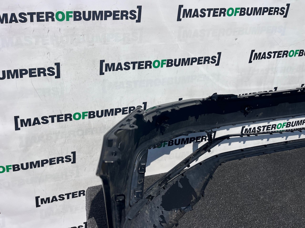 VW Passat Sel Evo B8 Lift 2020-2024 Front Bumper 4 Pdc No Jets Genuine [v581]