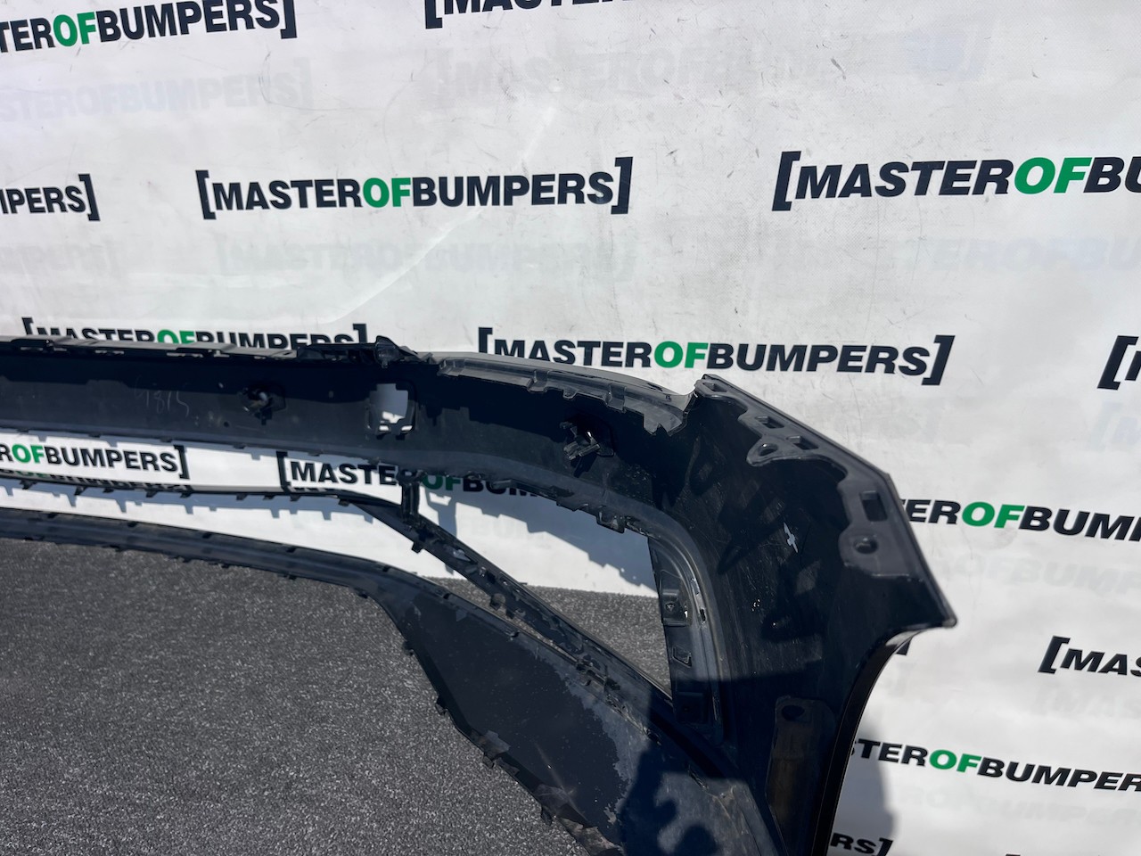 VW Passat Sel Evo B8 Lift 2020-2024 Front Bumper 4 Pdc No Jets Genuine [v581]