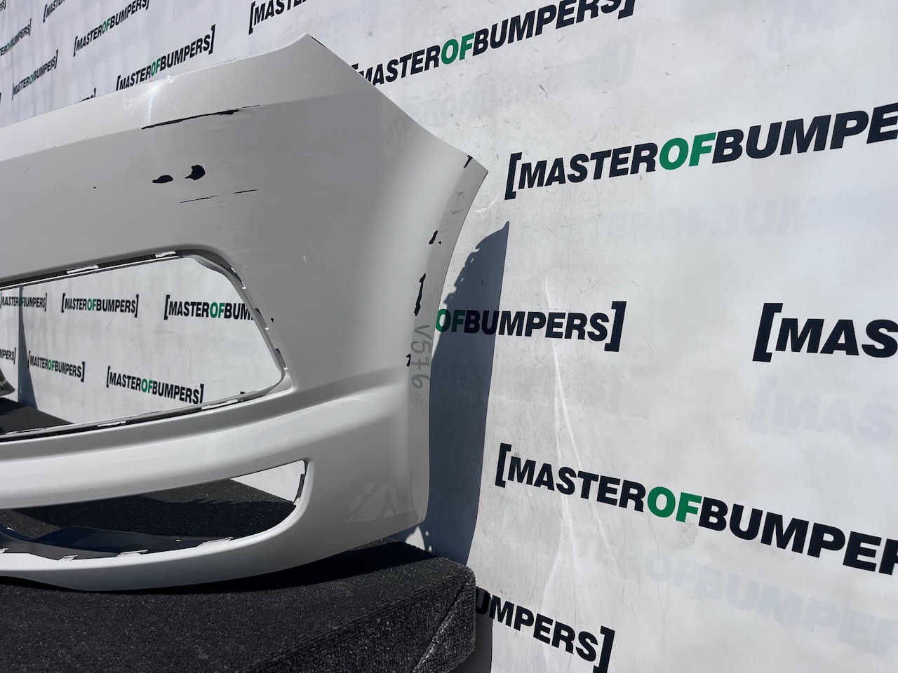 VW Transporter Caravelle T6 2016-2019 Front Bumper No Jets Genuine [v576]
