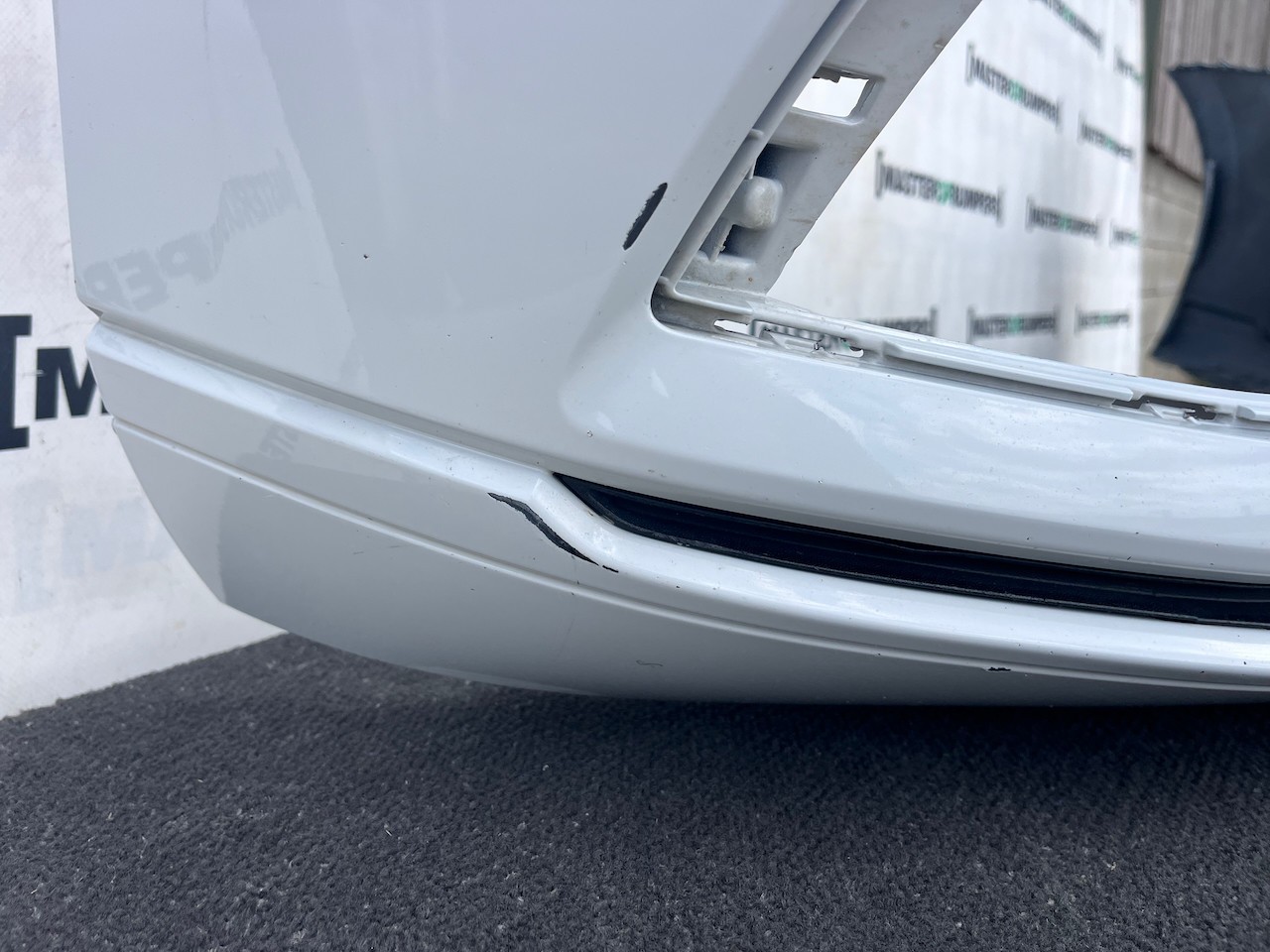 VW Passat Sel Evo B8 Lift 2020-2024 Front Bumper 4 Pdc No Jets Genuine [v629]