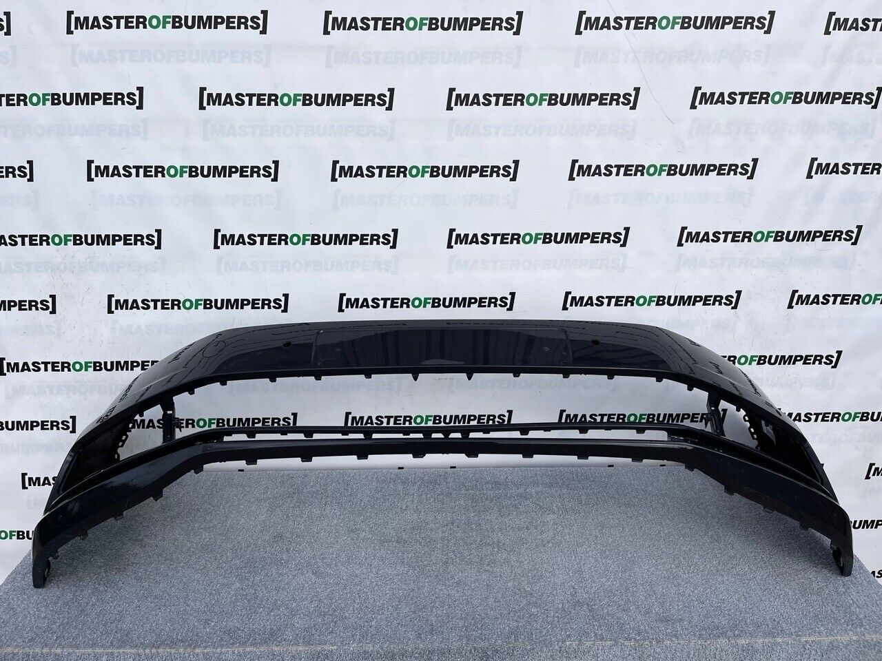 VW Touran Se Mk2 2015-2020 Front Bumper Grey 4 Pdc No Jets Genuine [v619]