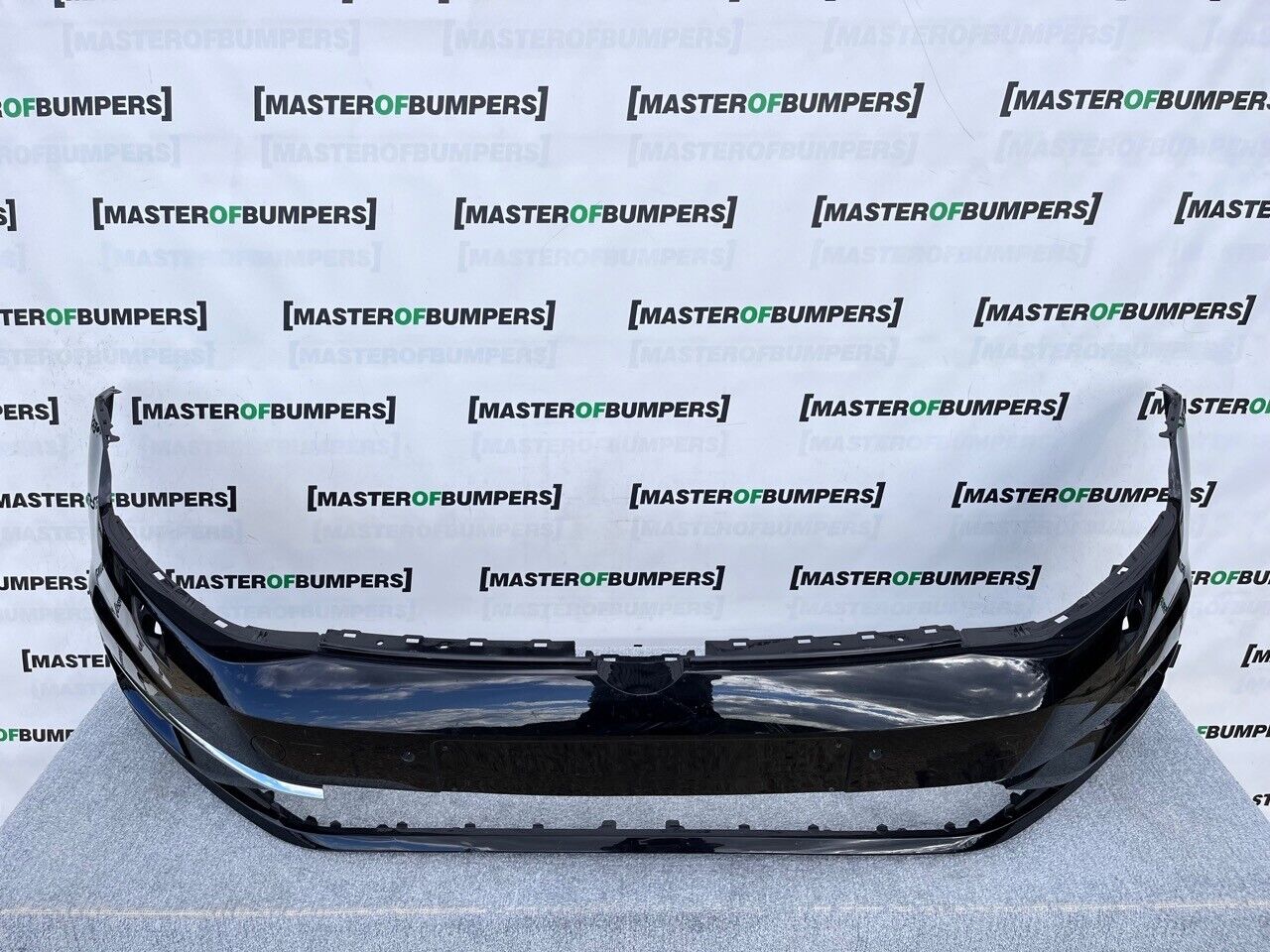 VW Golf Se Mk7 Face Lifting 2017-2019 Front Bumper 4 Pdc + Jets Genuine [v626]