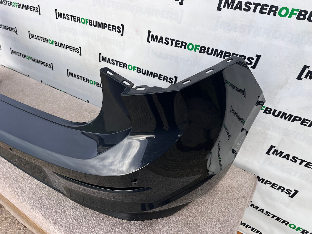 VW Golf Se Mk8 Hatchback 2020-2024 Rear Bumper Grey 4 Pdc Genuine [v990]