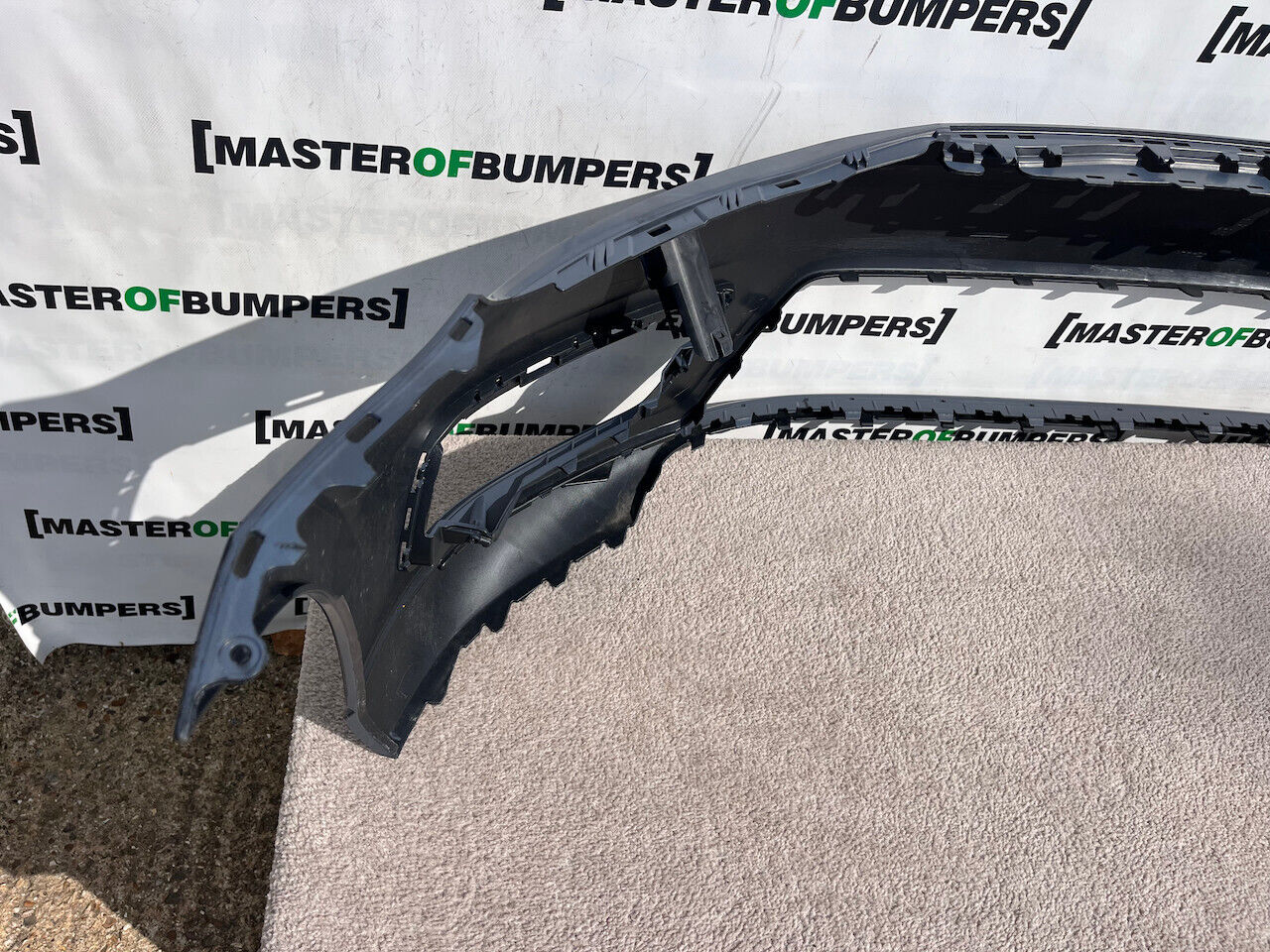 VW Golf R Line Mk7 2012-2016 Front Bumper Primer No Pdc + Jets Genuine [v136]