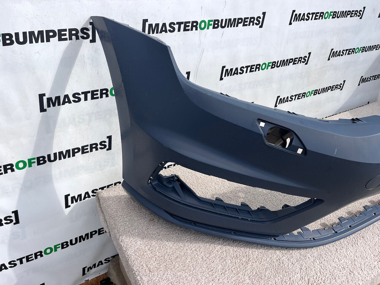 VW Golf R Line Mk7 2012-2016 Front Bumper Primer No Pdc + Jets Genuine [v136]