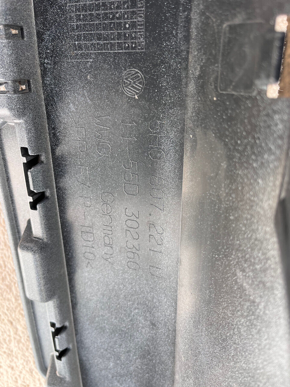 VW Golf Gti Gtd Clubsport Mk8 2020-2024 Front Bumper 4 Pdc Genuine [v129]