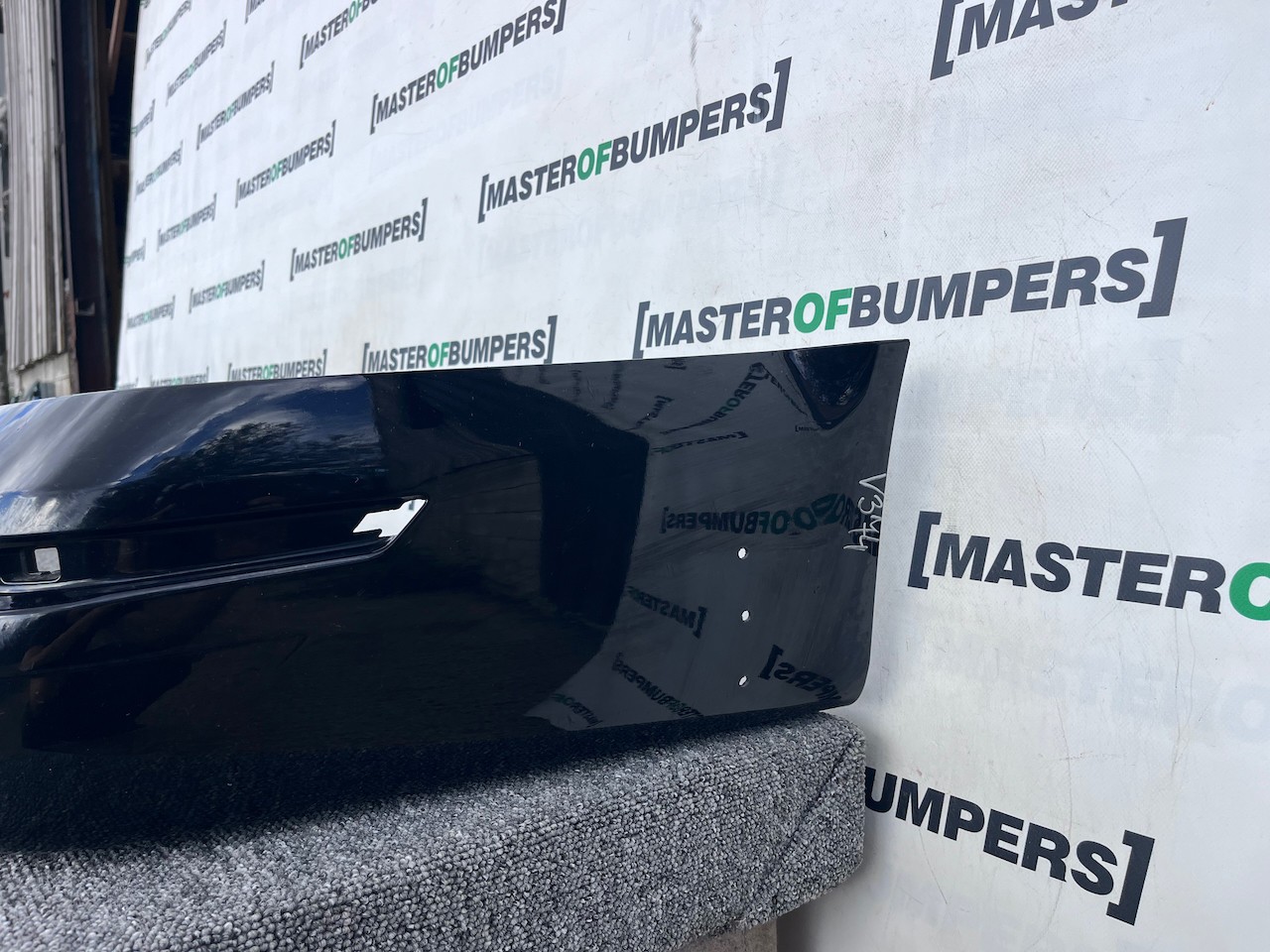 VW Transporter Caravelle T6 2017-2021 Rear Bumper 4 Pdc Genuine [v374]