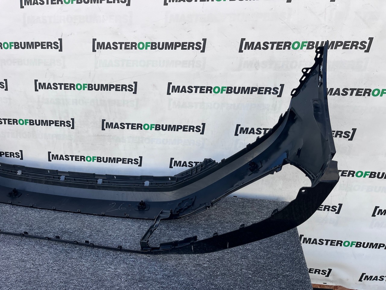 VW Passat R Line Gte B8 Lift 2020-2024 Front Bumper 4 Pdc No Jets Genuine [v438]