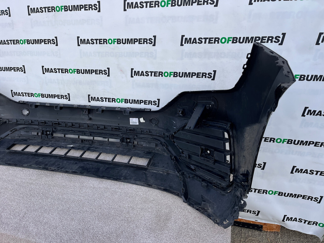 VW Touareg Sel Tdi V6 Mk3 2019-2023 Front Bumper 6 Pdc +jets Genuine [v908]