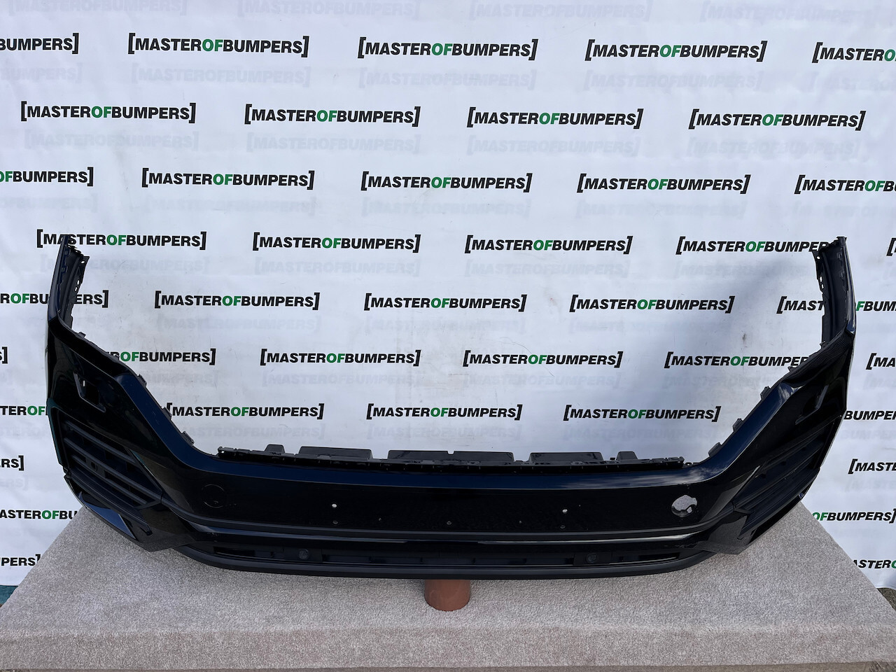VW Touareg Sel Tdi V6 Mk3 2019-2023 Front Bumper 6 Pdc +jets Genuine [v908]