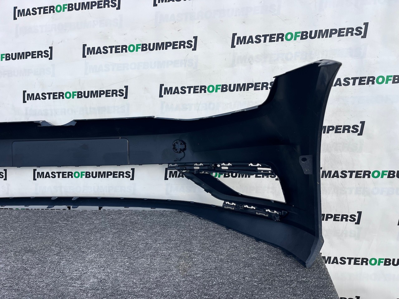 VW Golf Style Mk7.5 Lift Hatch 2017-2019 Front Bumper No Pdc Genuine [v483]