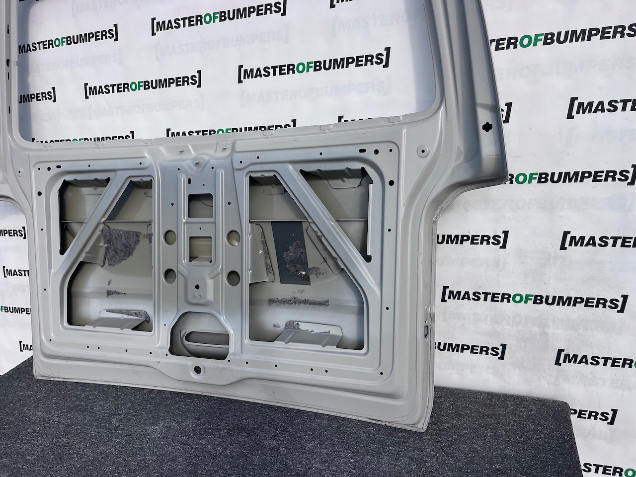 VW Transporter Caravelle Multivan T6 T6.1 2016-2021 Tailgate Bare Genuine 2 VW Transporter Caravelle Multivan T6 T6.1 2016-2021 Tailgate Bare Genuine 2