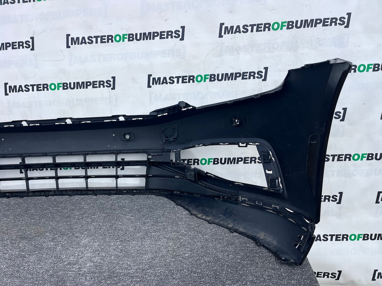 VW Passat Gt B8 Lift 2020-2024 Front Bumper 4 Pdc No Jets Genuine [v308]