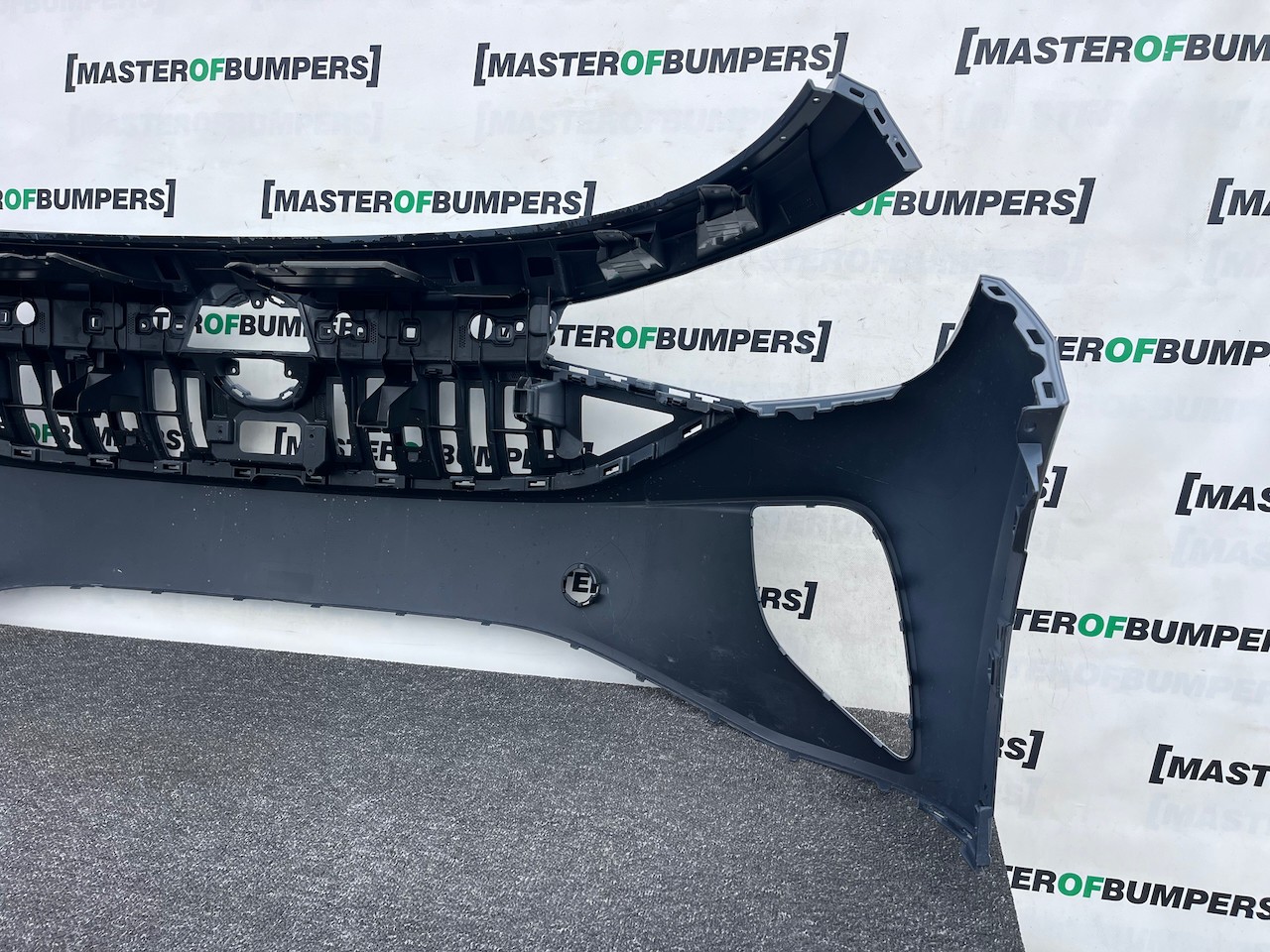VW Id4 Id.4 Life Max 2021-2024 Front Bumper 4 Pdc Genuine [v530]
