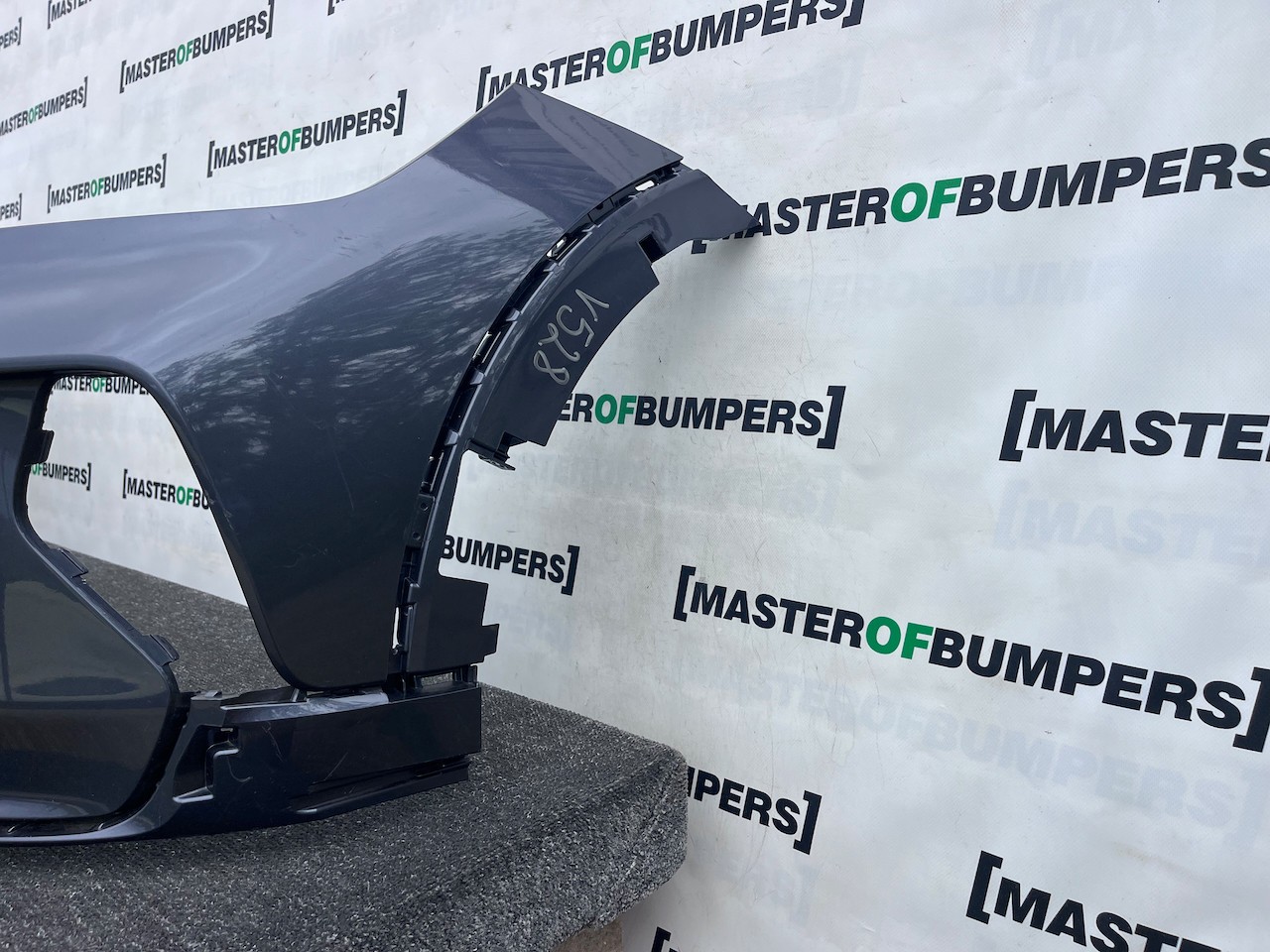 VW Taigo Life Sportback 2022-2026 Front Bumper Pdc Genuine [v528]