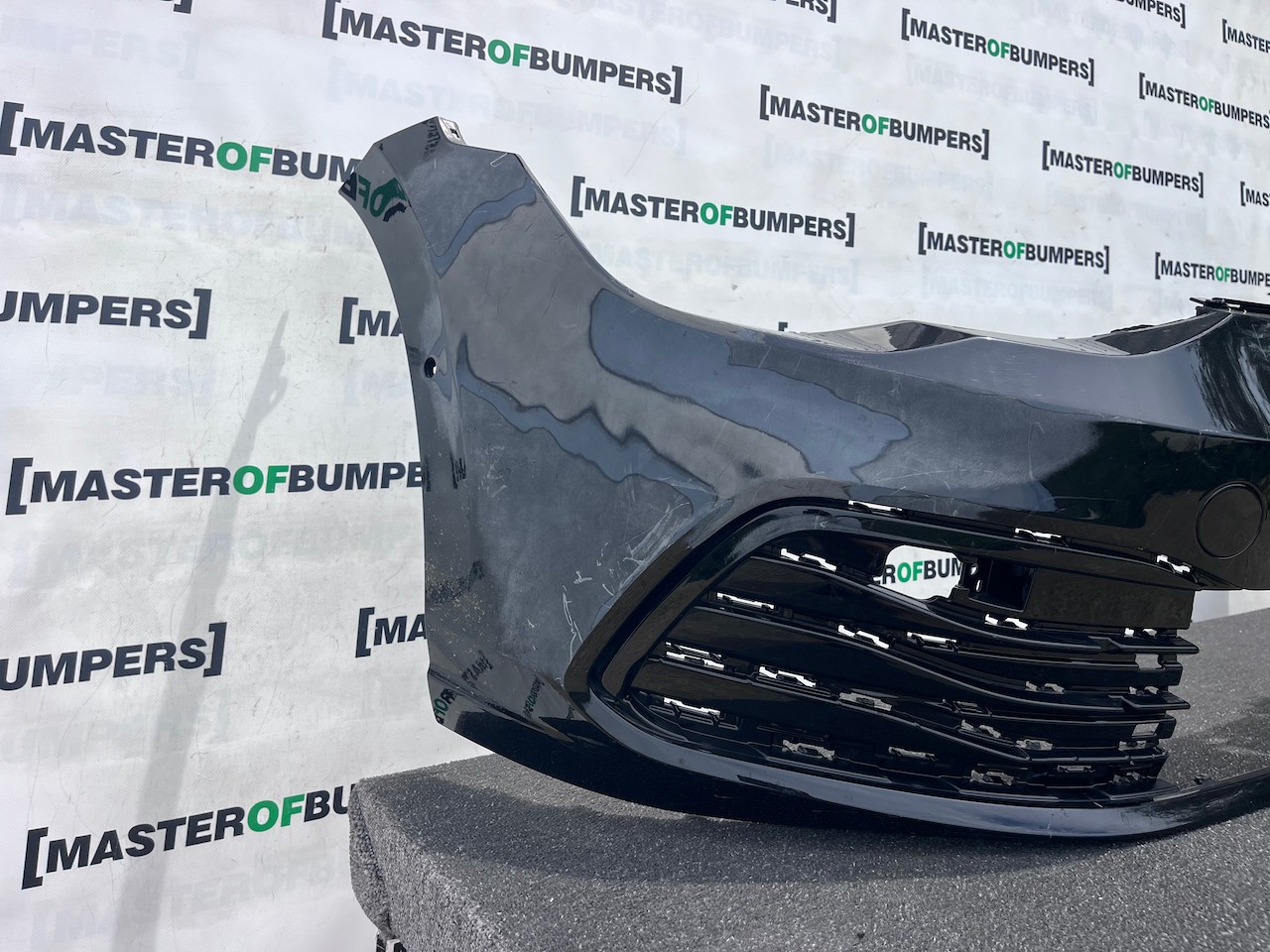VW Golf Style Mk8 Hatchback Estate 2020-2023 Front Bumper 6 Pdc Genuine [v551]