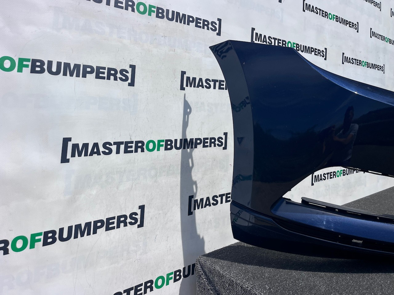 VW Passat Sel Evo B8 2015-2019 Front Bumper 4 Pdc No Jets Genuine [v557]