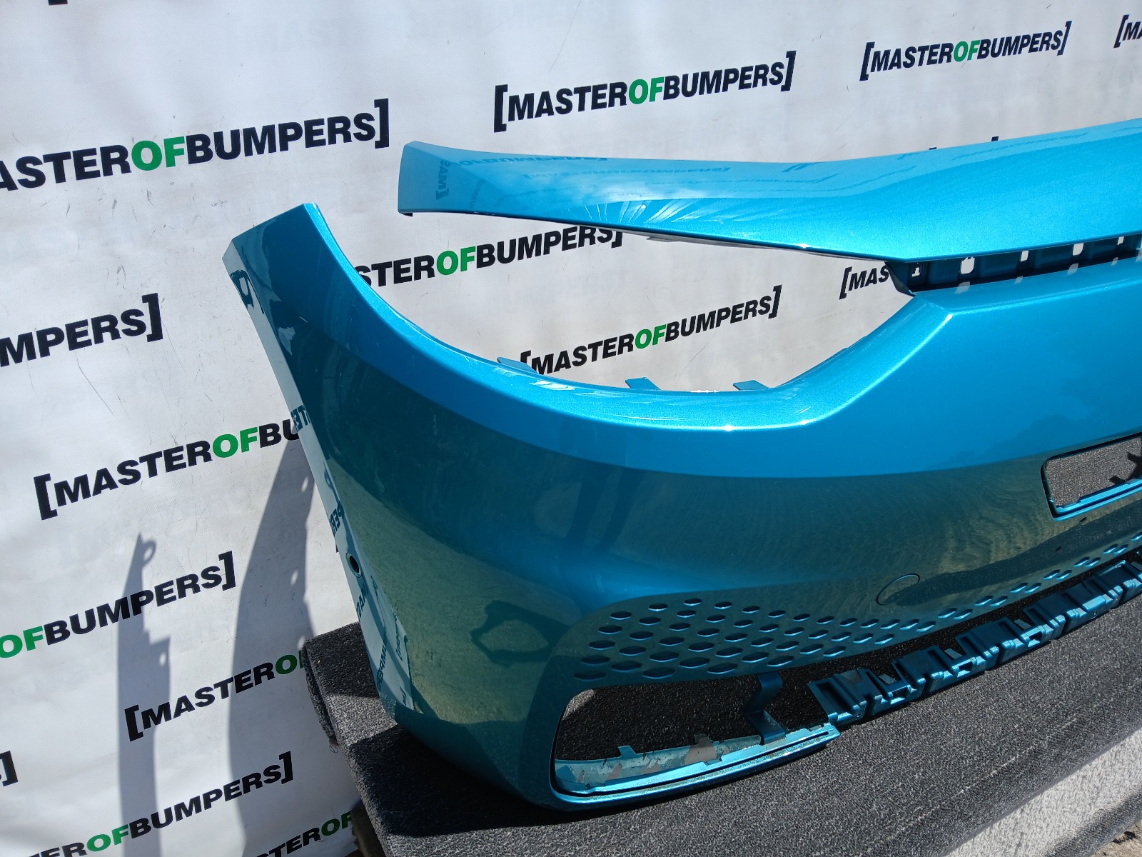 VW Id3 Id.3 Ev Hatchback 2020-2024 Front Bumper 6 Pdc Genuine [v564]