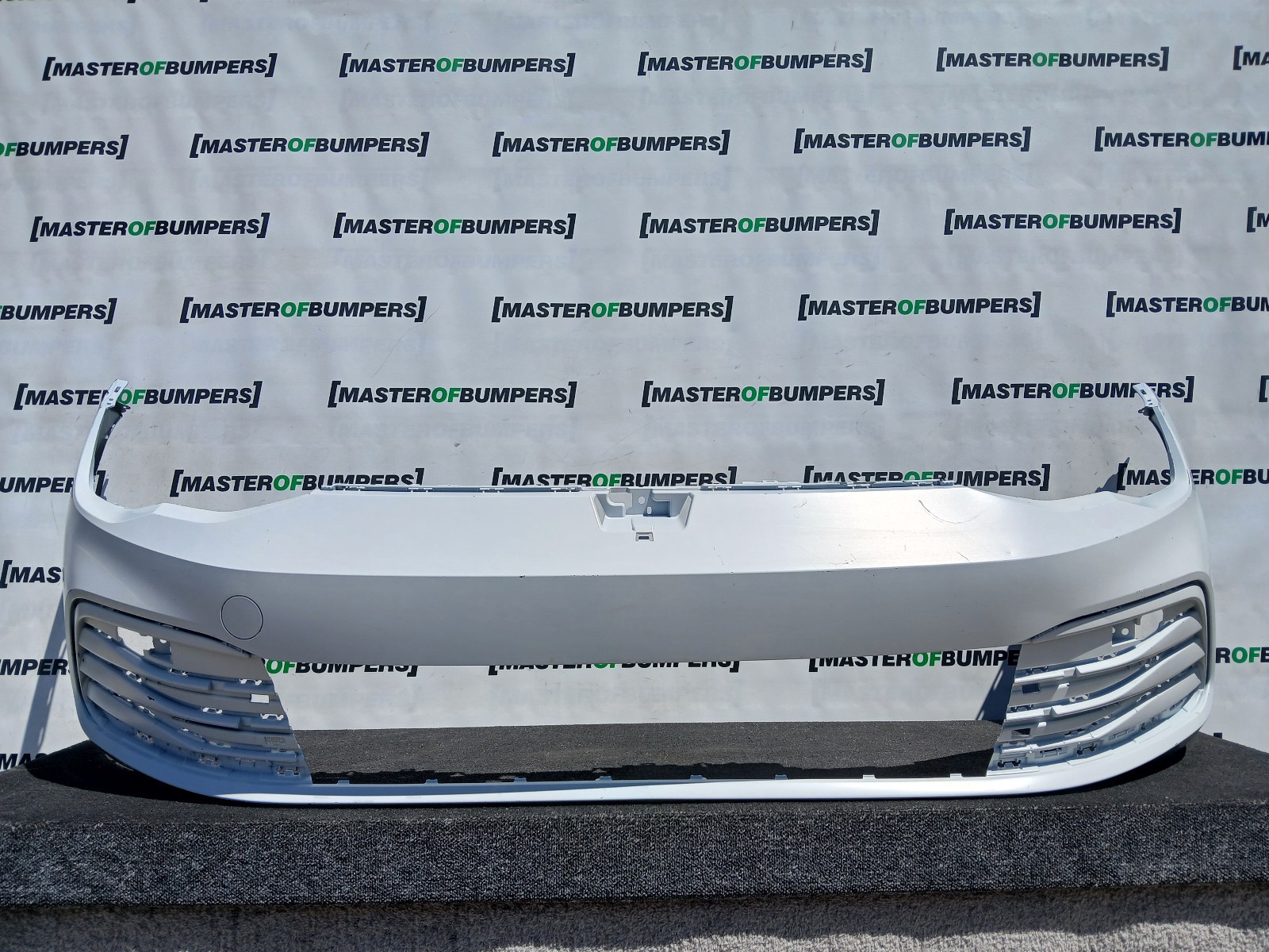 VW Golf Style Mk8 Hatchback 2020-2024 Front Bumper 4 Pdc Genuine [v569]