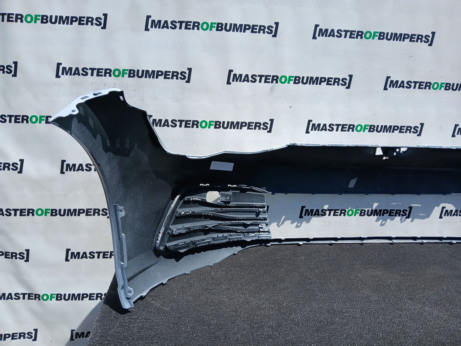 VW Golf Style Mk8 Hatchback 2020-2024 Front Bumper 4 Pdc Genuine [v569]