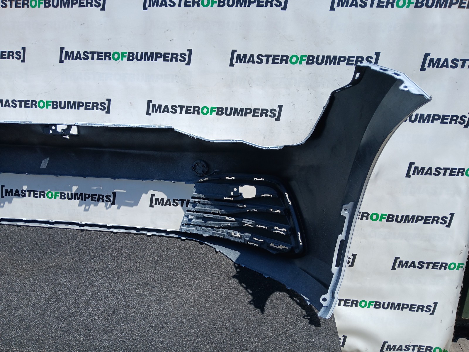 VW Golf Style Mk8 Hatchback 2020-2024 Front Bumper 4 Pdc Genuine [v569]