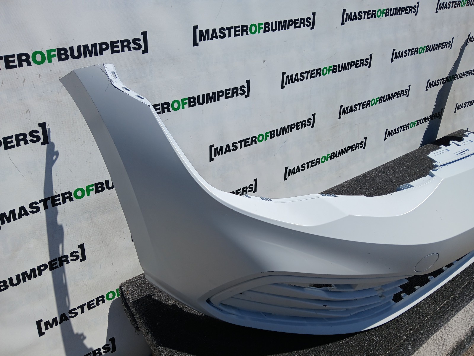 VW Golf Style Mk8 Hatchback 2020-2024 Front Bumper 4 Pdc Genuine [v569]