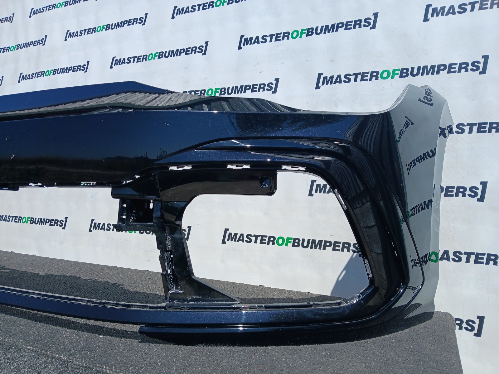VW Golf Gti Gtd R Line Mk8 Hatchback 2020-2024 Front Bumper 4 Pdc Genuine [v572]