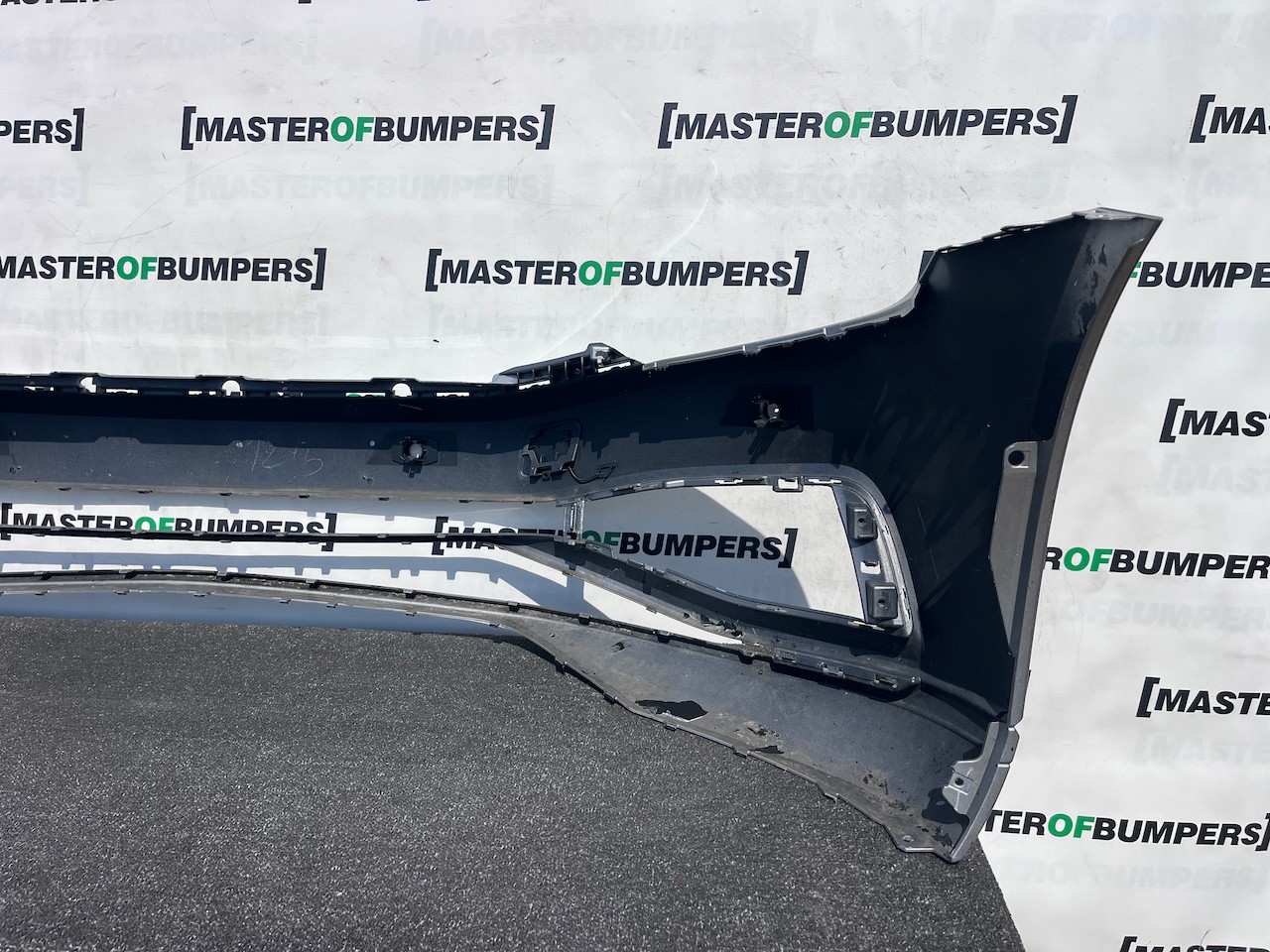 VW Passat Sel Evo B8 Lift 2020-2024 Front Bumper 4 Pdc No Jets Genuine [v582]