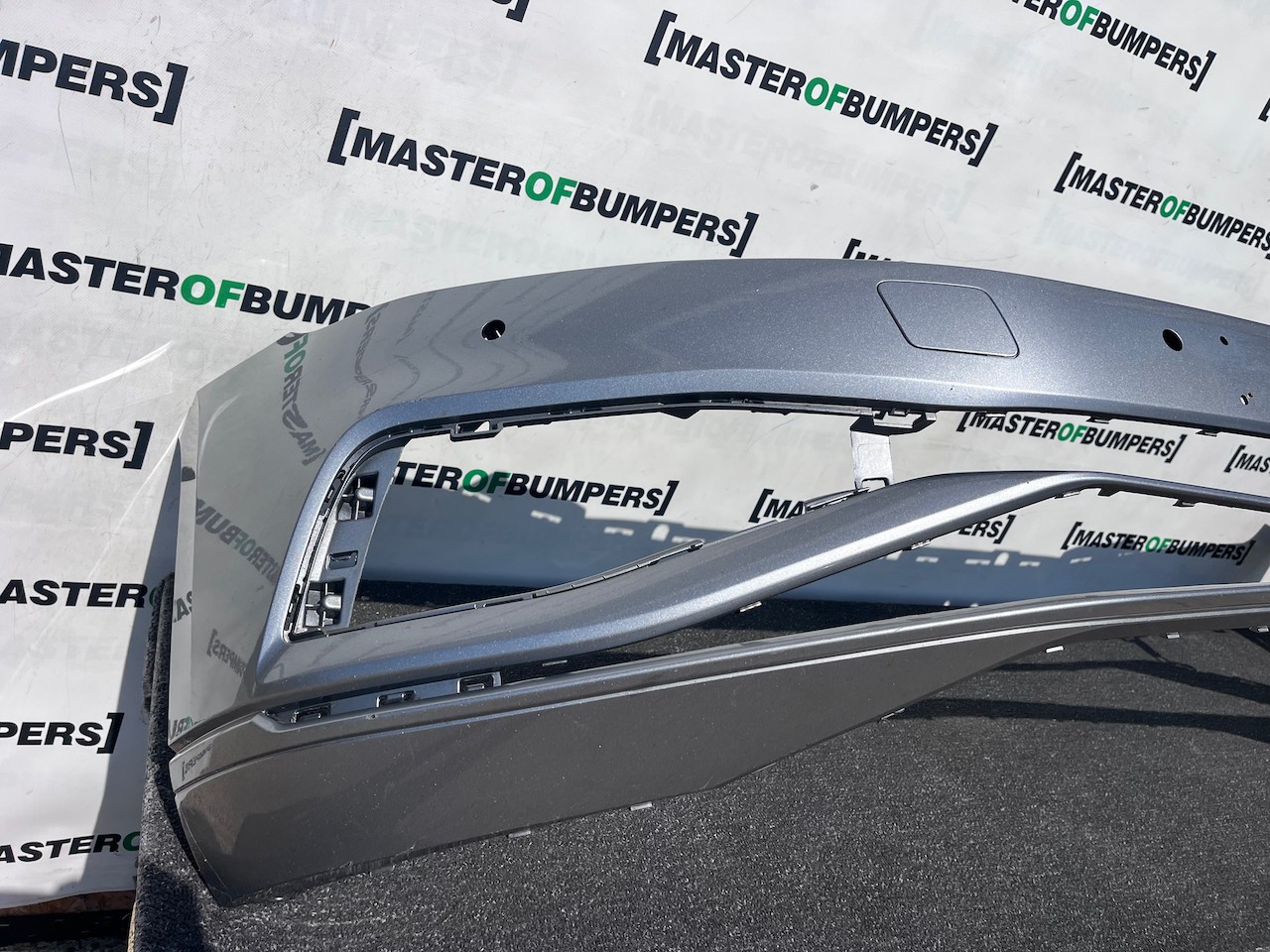 VW Passat Sel Evo B8 Lift 2020-2024 Front Bumper 4 Pdc No Jets Genuine [v582]