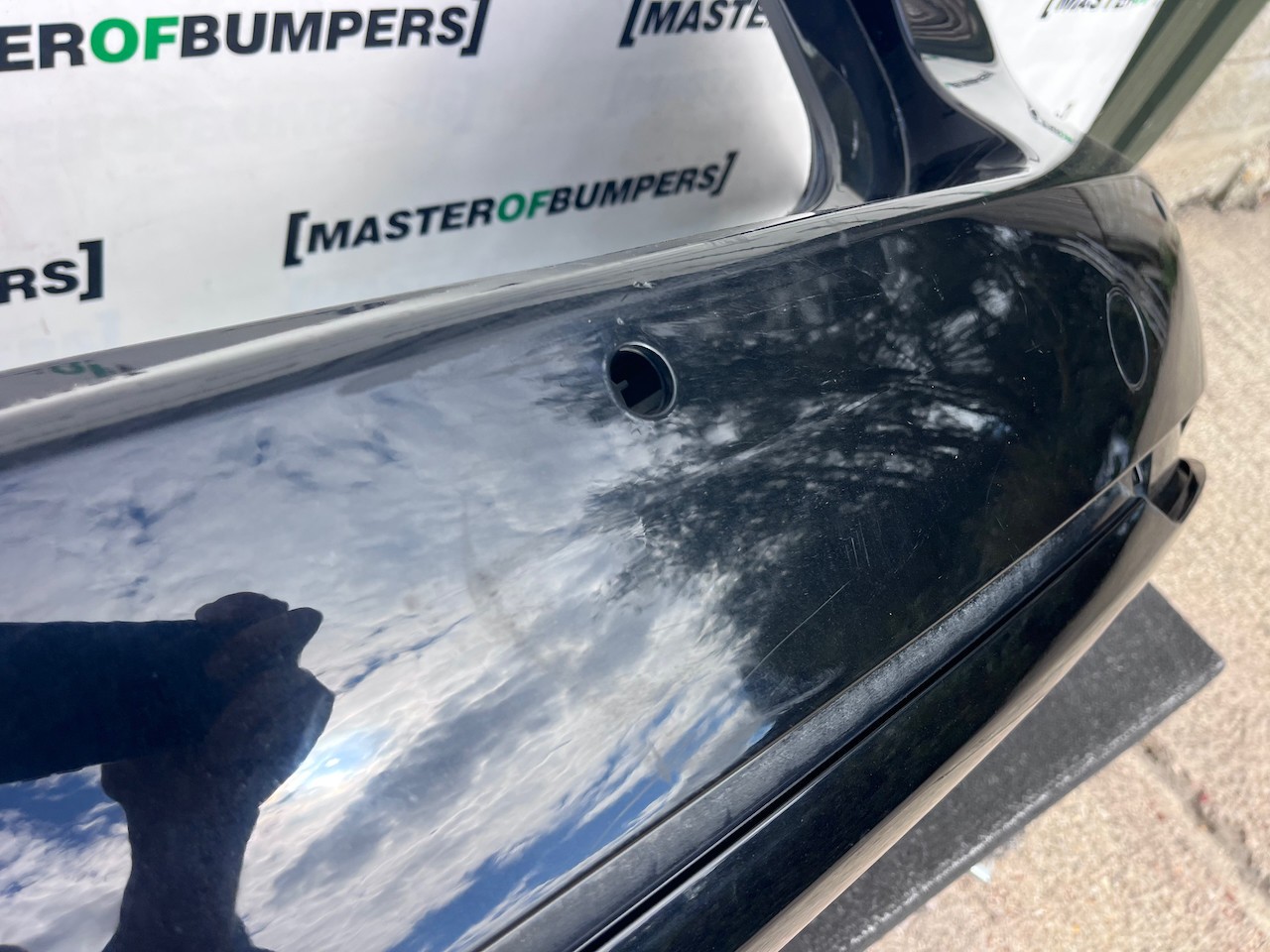 VW Touran Highline Se Mk2 Mpv 2011-2014 Rear Bumper 6 Pdc Genuine [v637]