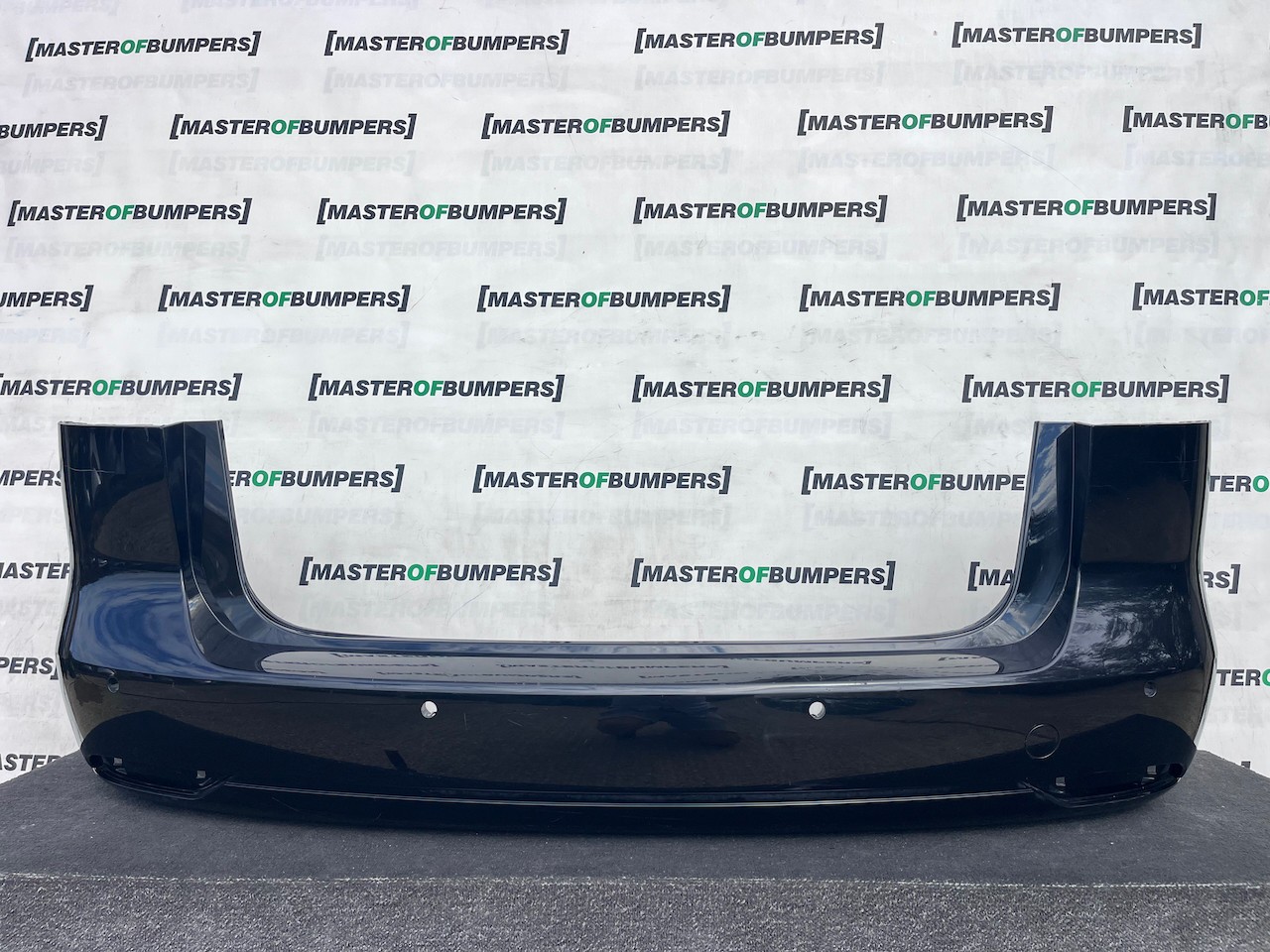 VW Touran Highline Se Mk2 Mpv 2011-2014 Rear Bumper 6 Pdc Genuine [v637]