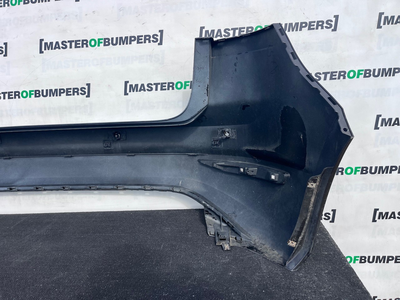 VW Golf Sv Sportsvan Hatchback 2014-2017 Rear Bumper 4 Pdc Genuine [v638]