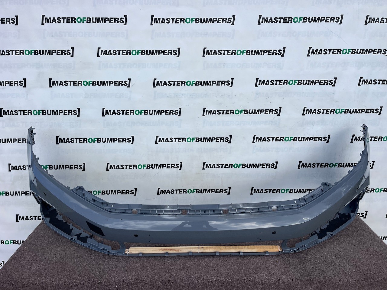 VW Passat Gte R-line B8 Lift Saloon 2020-2024 Front Bumper 4 Pdc Genuine [v657]
