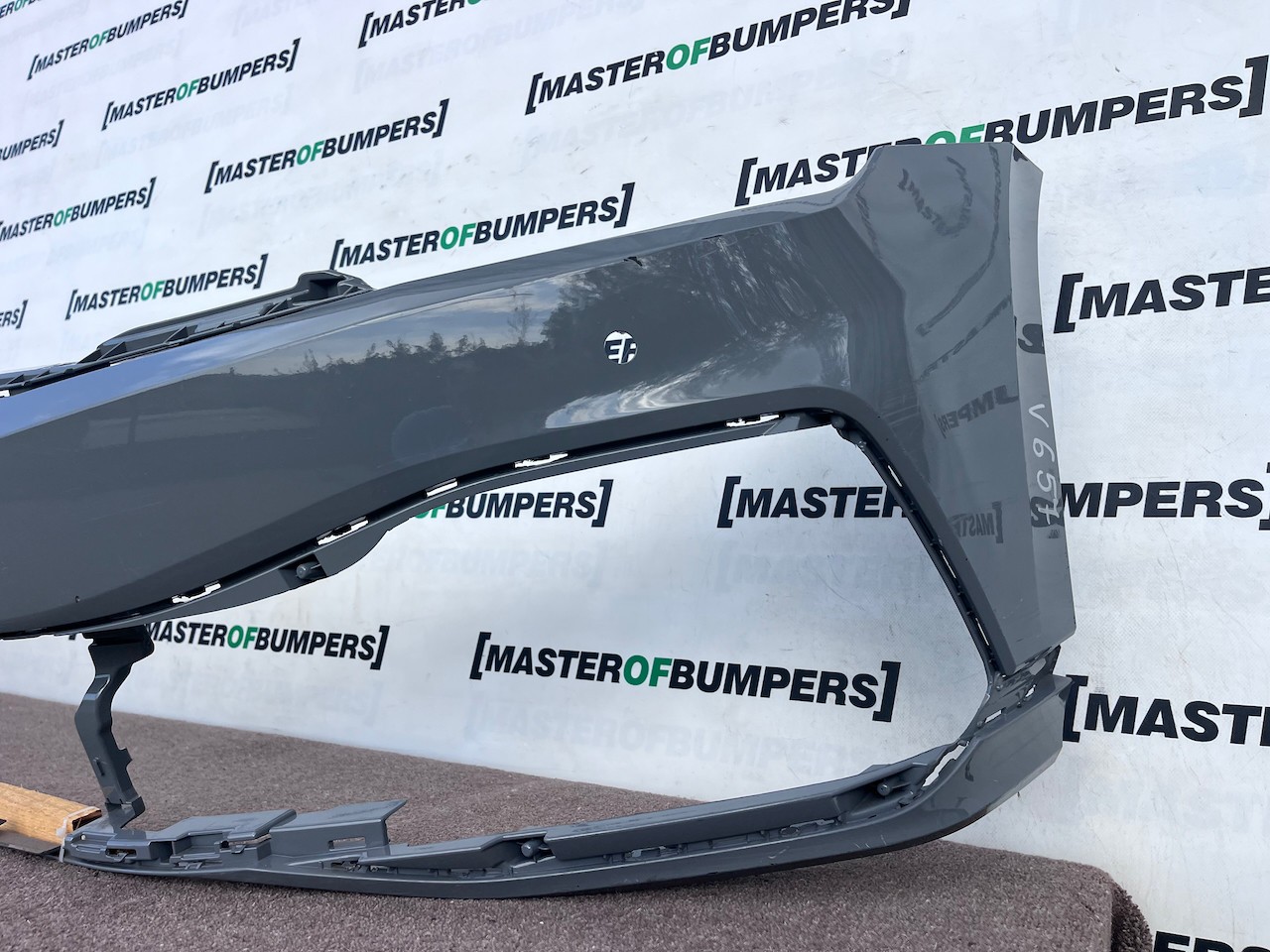 VW Passat Gte R-line B8 Lift Saloon 2020-2024 Front Bumper 4 Pdc Genuine [v657]